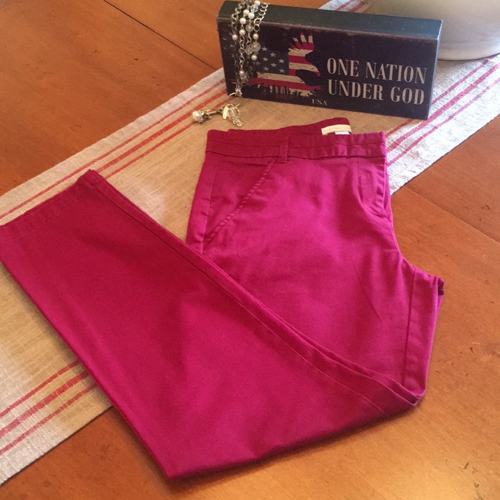 Capris burgundy excellent condition
